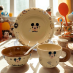 Kit Vaisselle pour Enfant Mickey